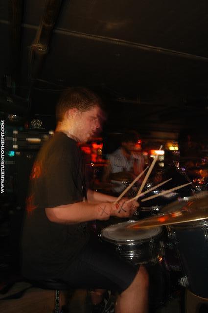 [5 minutes hate on Jan 10, 2004 at the Bombshelter (Manchester, NH)]