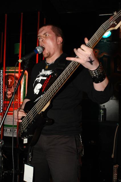 [aganihm on Mar 21, 2004 at Sick-as-Sin fest main stage (Lowell, Ma)]