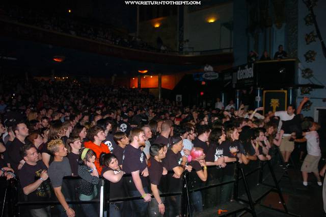 [all that remains on Apr 22, 2005 at the Palladium - main stage (Worcester, Ma)]