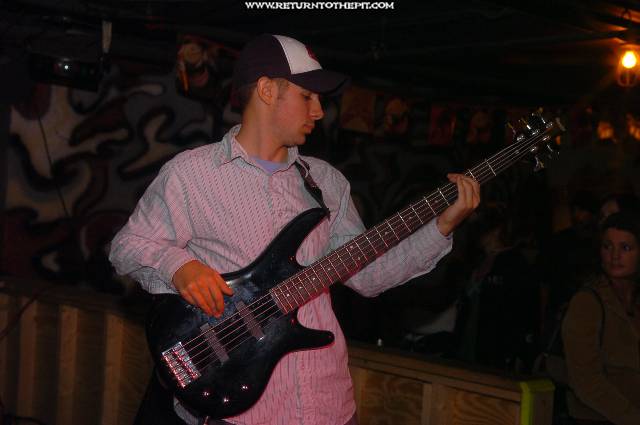 [alter ego on Oct 21, 2005 at the Bombshelter (Manchester, NH)]