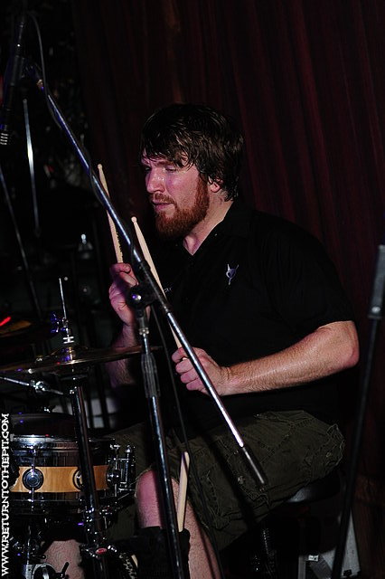 [angel dust on Feb 11, 2011 at Ralph's (Worcester, MA)]