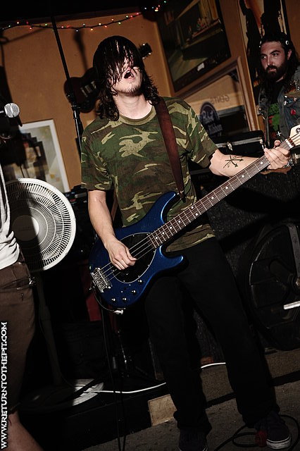 [ans on Sep 2, 2009 at Midway Cafe (Jamacia Plain, MA)]