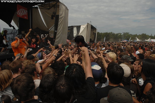 [blessthefall on Aug 12, 2007 at Parc Jean-drapeau - Lucky Stage (Montreal, QC)]