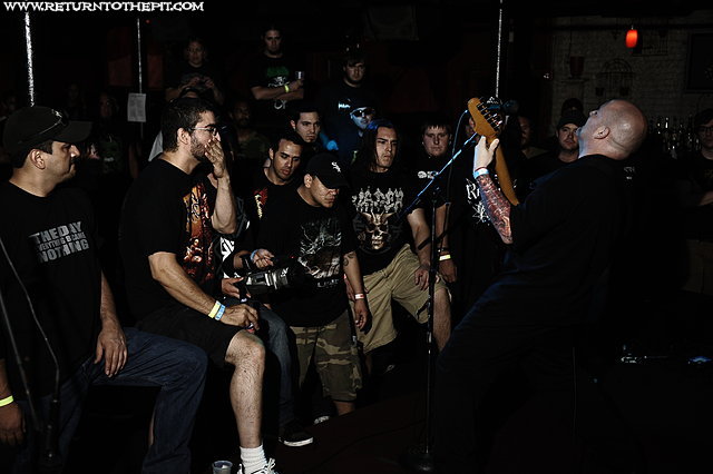 [bloodsoaked on Aug 9, 2008 at Club Hell (Providence, RI)]