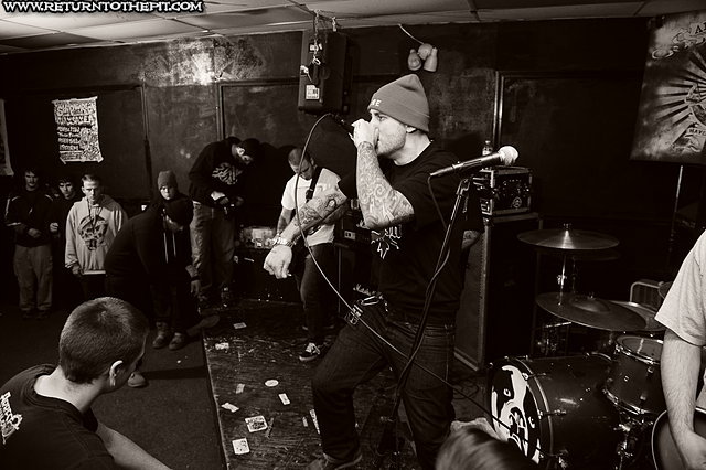 [born low on Jan 21, 2012 at Anchors Up (Haverhill, MA)]