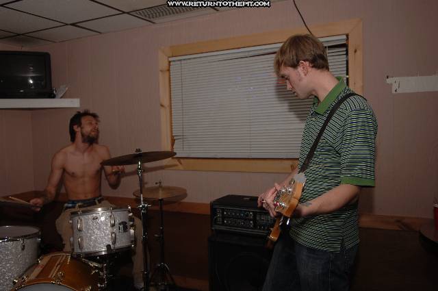 [bugs and rats on Jan 7, 2006 at Dee Dee's Lounge (Quincy, Ma)]