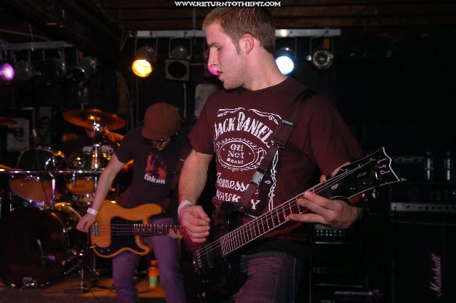 [cant stand losing on Feb 1, 2006 at the Living Room (Providence, RI)]