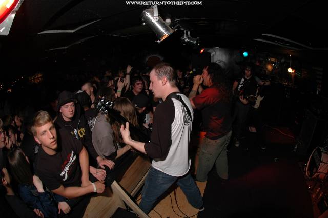 [cephalic carnage on May 6, 2005 at the Station (Portland, Me)]