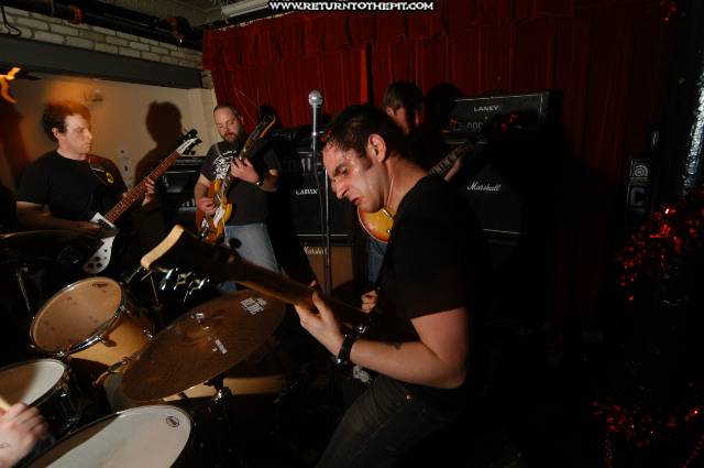 [conifer on Mar 23, 2005 at AS220 (Providence, RI)]