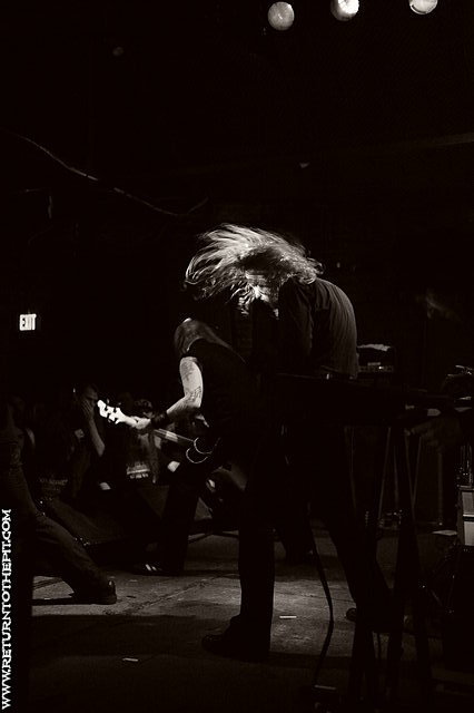 [dark tranquillity on May 16, 2010 at Harpers Ferry (Allston, MA)]