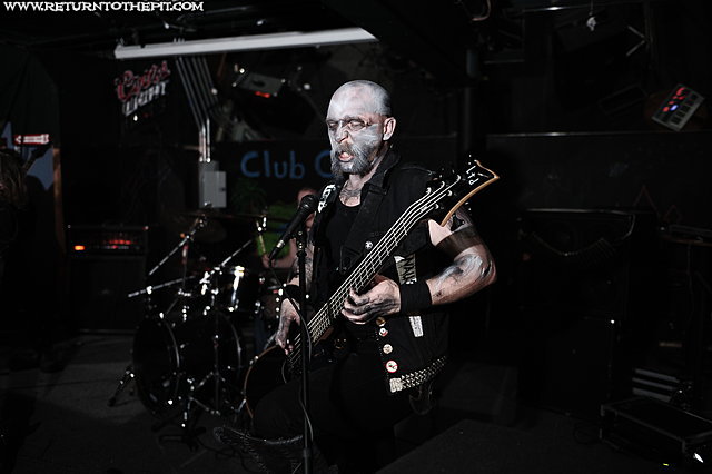 [darkwor on Apr 30, 2011 at Club Oasis (Worcester, MA)]