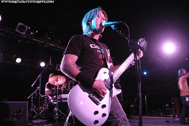 [dead on May 25, 2008 at Sonar (Baltimore, MD)]