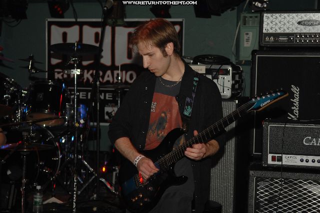 [dreaded silence on Oct 21, 2006 at Mark's Showplace (Bedford, NH)]