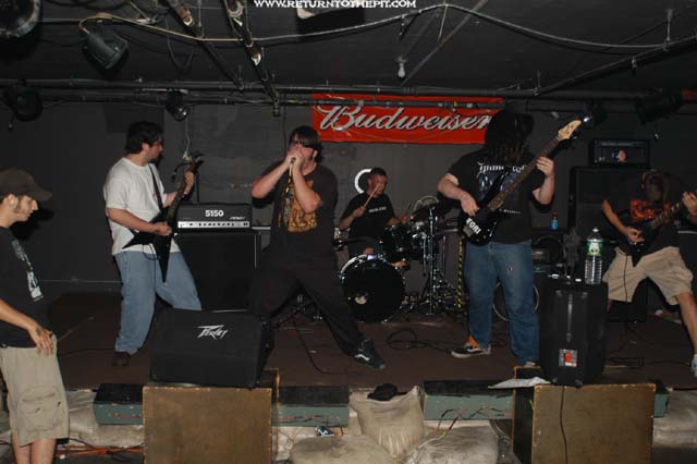 [dysentery on Jun 29, 2003 at the Bombshelter (Manchester, NH)]