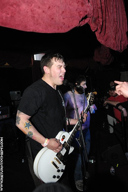 [eddie and the louvers on May 10, 2008 at Club Hell (Providence, RI)]