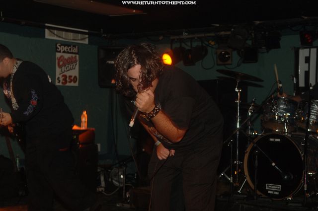 [first shove on Sep 29, 2006 at Mark's Showplace (Bedford, NH)]
