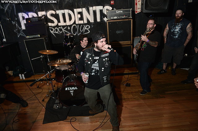 [fistula on Nov 17, 2013 at Presidents Rock Club (Quincy, MA)]