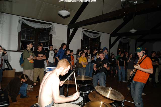 [for.her.i.can.be.a.hero on May 30, 2003 at Oddfellas (Stratford, CT)]