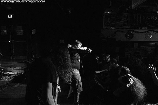 [forest of remorse on Apr 27, 2013 at the Palladium - Secondstage (Worcester, MA)]