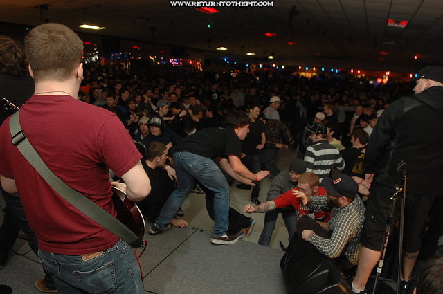 [harder the fight on Feb 2, 2007 at Roller Kingdom (Hudson, Ma)]