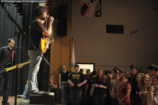 [hollywood lies on Jan 11, 2008 at Birch Meadow Elementary Cafeteria (Reading, Ma)]