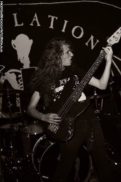 [horrendous on Sep 7, 2016 at Great Scott's (Allston, MA)]