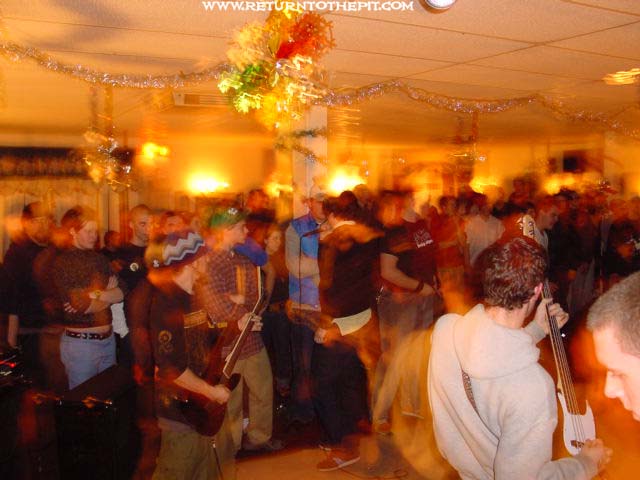 [iRANACH on Dec 22, 2001 at Moose Lodge (Concord, NH)]
