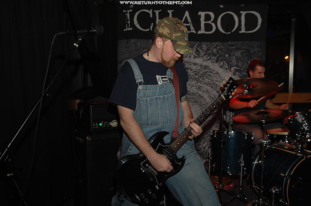 [ichabod on Nov 30, 2006 at Rusty G's Place (Lowell, Ma)]