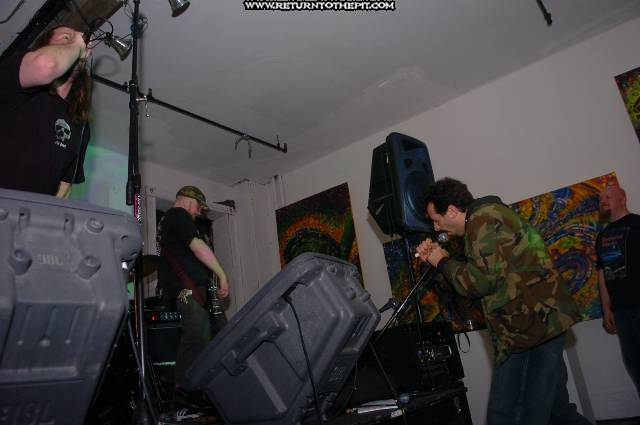 [ichabod on May 14, 2005 at Evo's Art Space - upstairs (Lowell, Ma)]