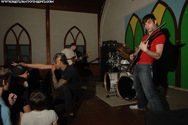 [in dire need on May 30, 2007 at QVCC (Worcester, Ma)]