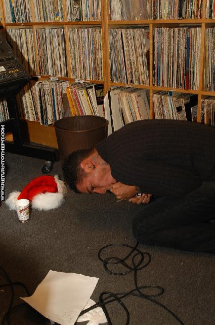 [in dire need on Dec 22, 2003 at Live in the WUNH Studios (Durham, NH)]