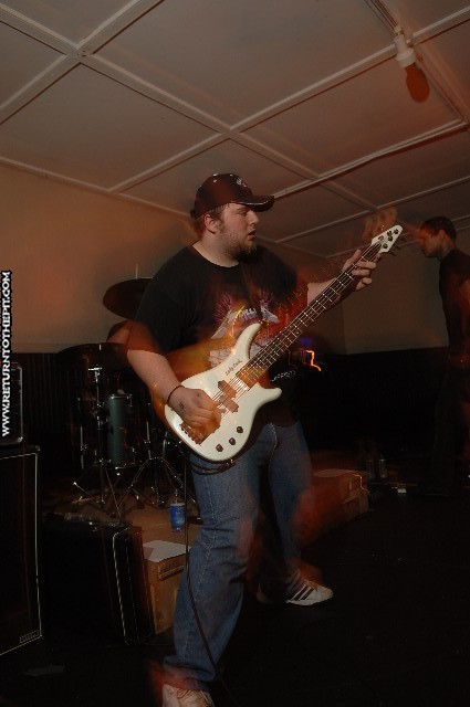 [in dire need on May 12, 2006 at Tiger's Den (Brockton, Ma)]