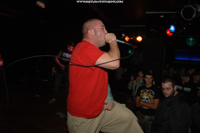 [in our blood on Sep 3, 2006 at Club Lido (Revere, Ma)]