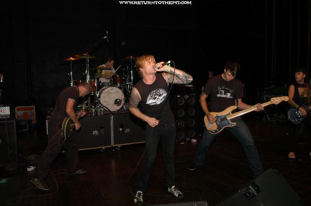 [last of the famous on Sep 17, 2004 at the Palladium - First Stage (Worcester, Ma)]