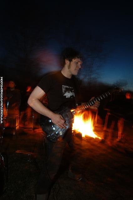 [lost in pictures on Apr 20, 2004 at the Dirty Backyard (Dover, NH)]