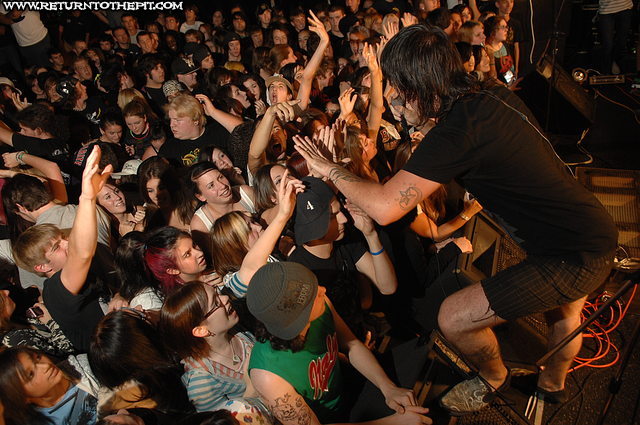 [love hate hero on Sep 29, 2007 at the Palladium (Worcester, Ma)]