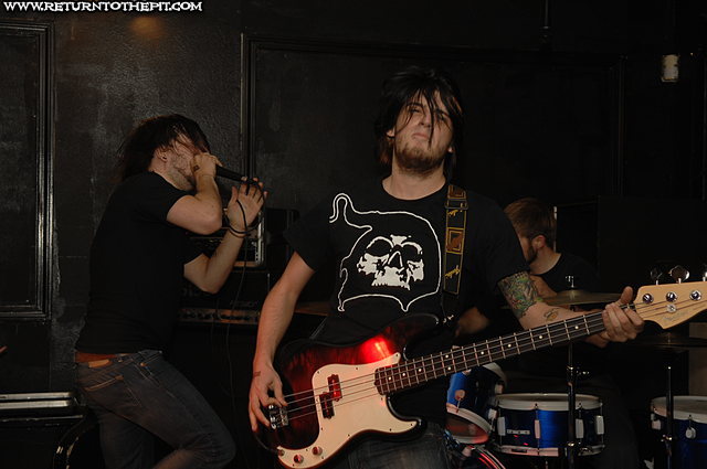 [magna mater on Oct 9, 2007 at Welfare Records (Haverhill, MA)]