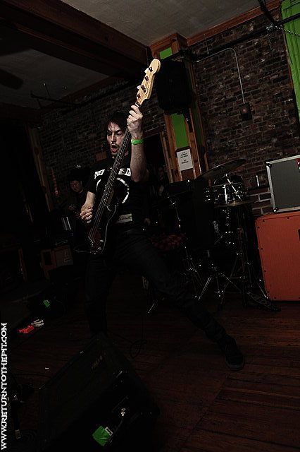 [meek is murder on May 6, 2012 at The Limelight Lounge (Haverhill, MA)]