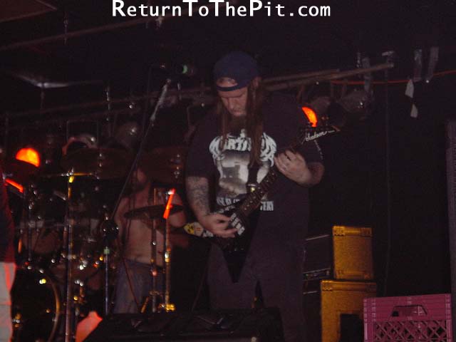 [metal infliction on Jul 11, 2001 at Chantilly's (Concord, NH)]