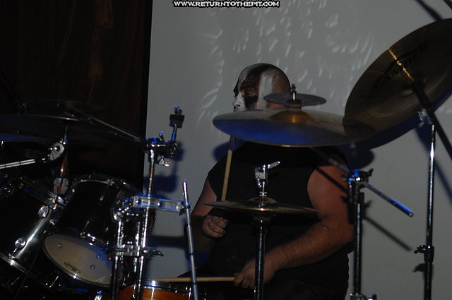 [nephillim on Dec 7, 2006 at Ralph's Chadwick Square Rock Club (Worcester, MA)]