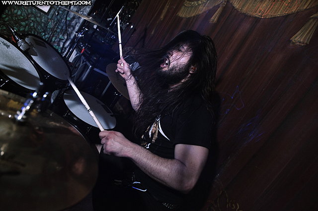 [obsidian tongue on Mar 17, 2011 at Ralph's (Worcester, MA)]