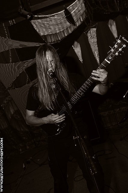 [obsidian tongue on Jul 19, 2012 at Ralph's (Worcester, MA)]