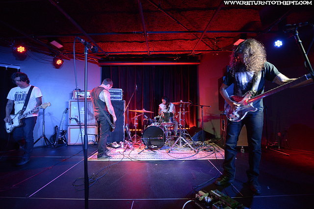 [old man gloom on Sep 2, 2015 at 3S Art Space (Portsmouth, NH)]