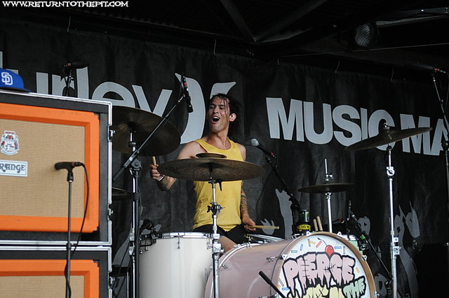 [pierce the veil on Jul 23, 2008 at Comcast Center - Hurley Stage (Mansfield, MA)]