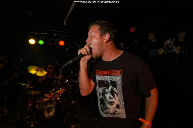 [pig destroyer on May 1, 2004 at the Palladium - second stage  (Worcester, MA)]
