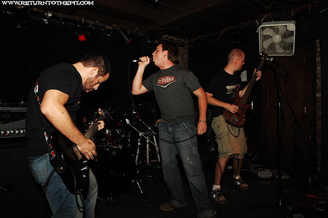 [pillory on Oct 21, 2007 at Great Scott (Allston, MA)]