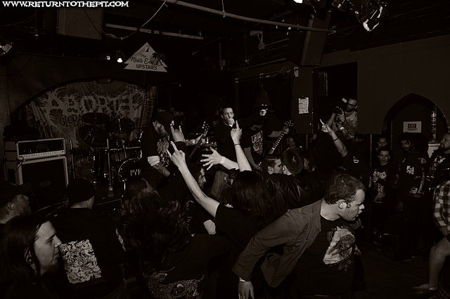[pyrexia on Apr 1, 2014 at Middle East (Cambridge, MA)]