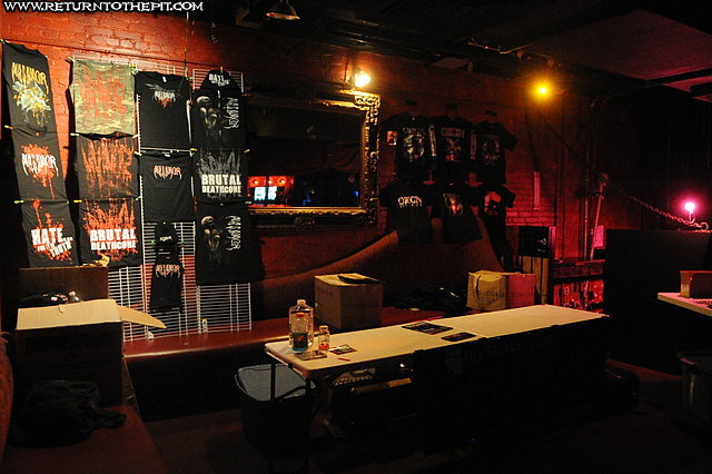 [randomshots on Sep 2, 2008 at Club Hell (Providence, RI)]