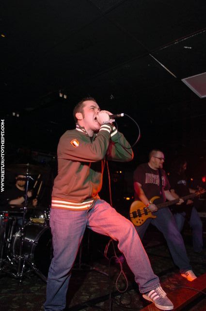 [recognizer on Mar 2, 2006 at Mark's Showplace (Bedford, NH)]