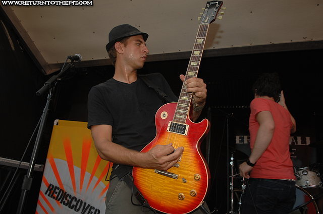 [rediscover on Aug 12, 2007 at Parc Jean-drapeau - Ernie Ball Stage (Montreal, QC)]